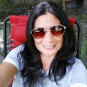 Meet your Posher, Mara